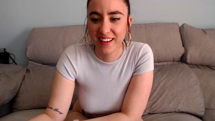 Leila25