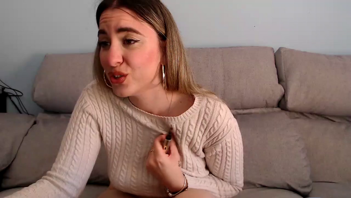 Leila25