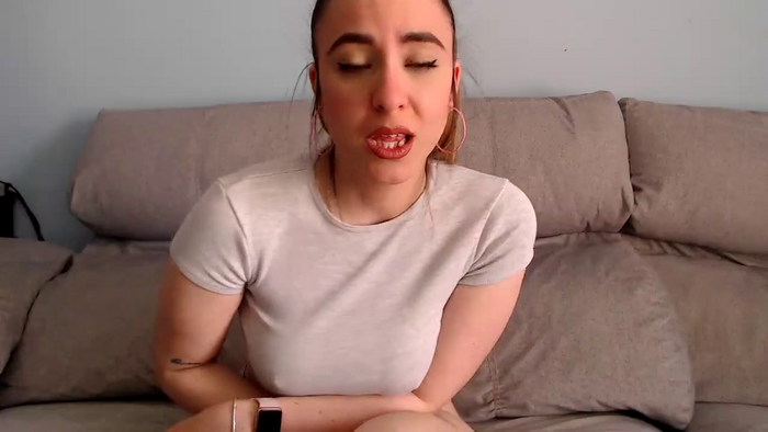 Leila25