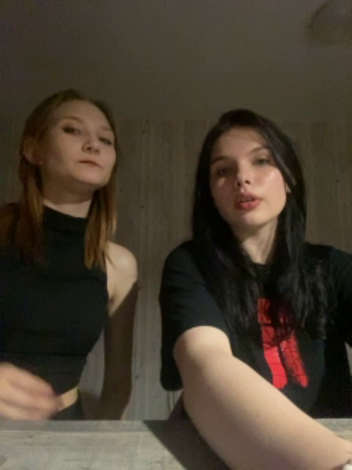 Jeniffer-and-Elis