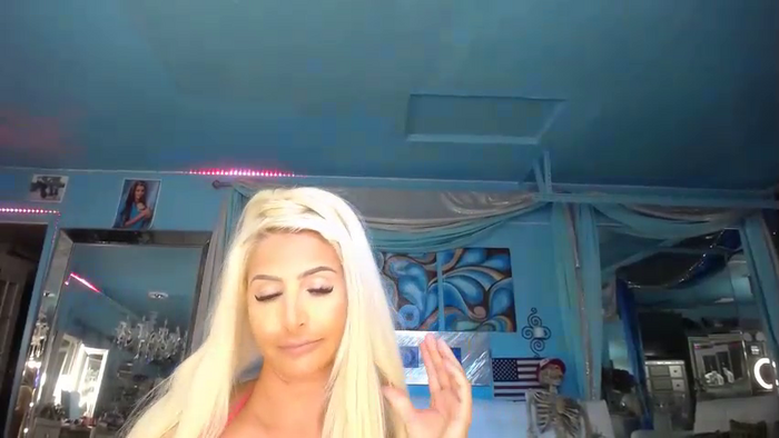 adrianna_fox