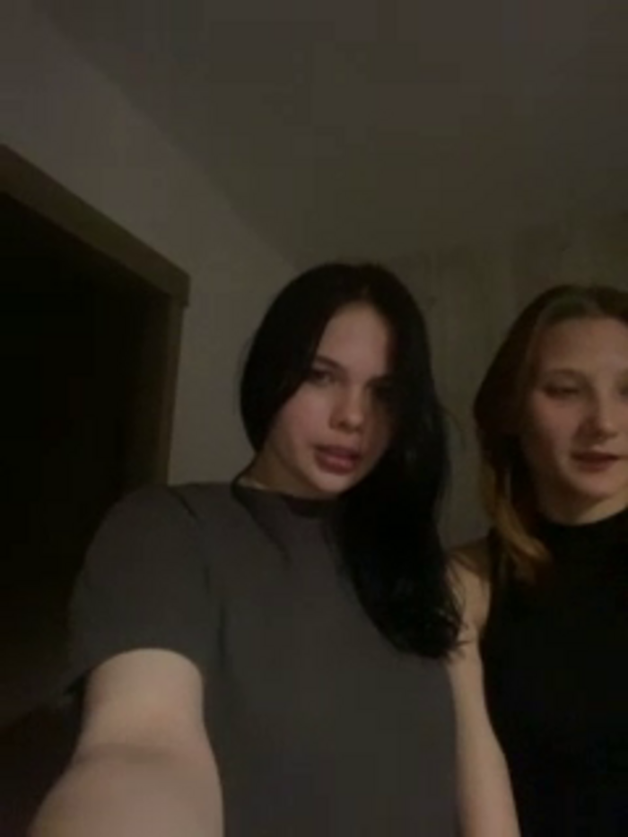 Jeniffer-and-Elis