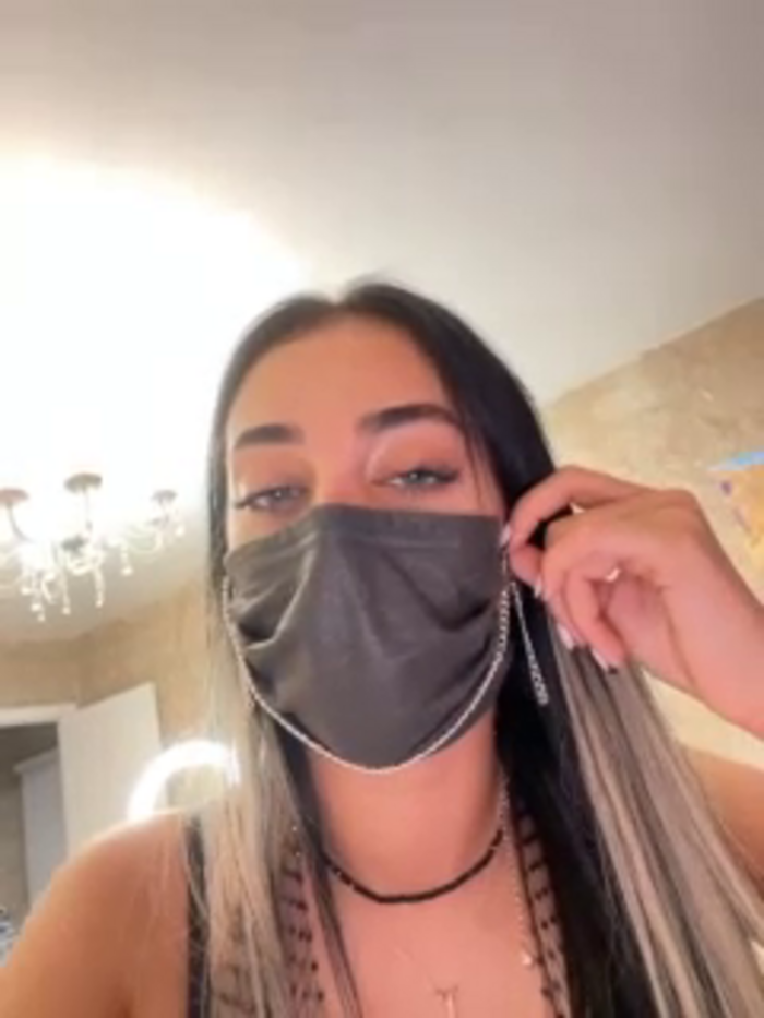 black-Lexi1