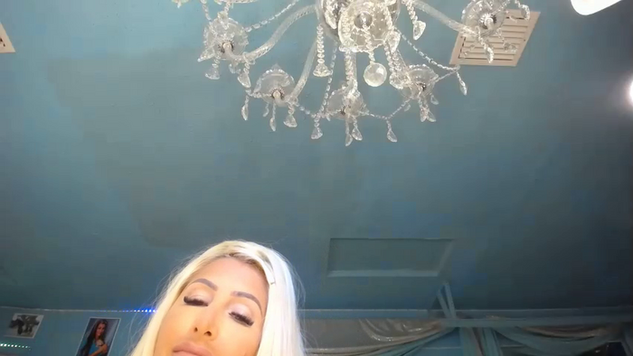 adrianna_fox