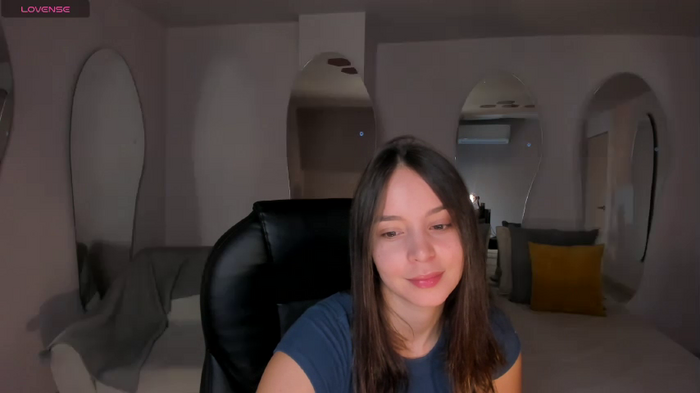AnnieeHall