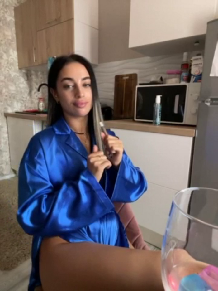black-Lexi1