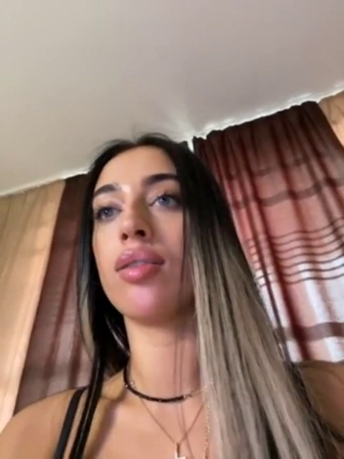 black-Lexi1