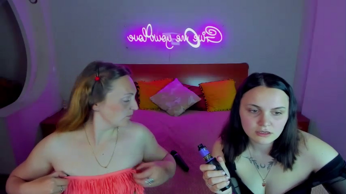 SixNipples