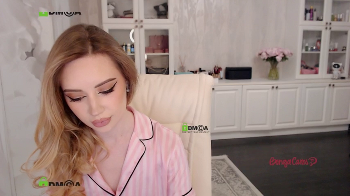 AnnaDaisy1