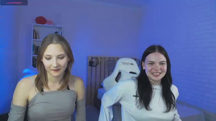 Jeniffer-and-Elis