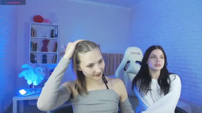 Jeniffer-and-Elis