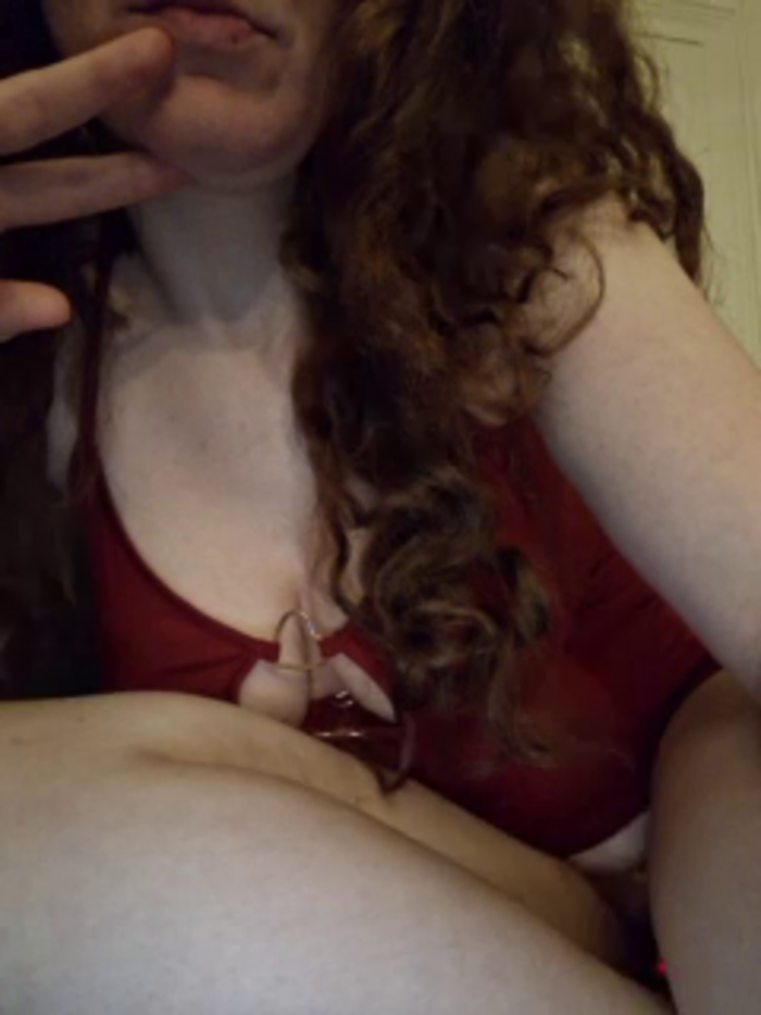 Sexyred3141-1