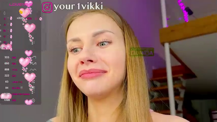 -VikkiL0vesCheese-