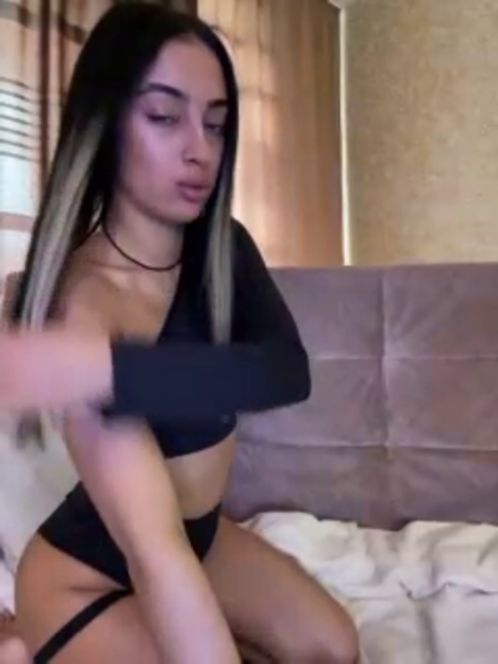 black-Lexi1