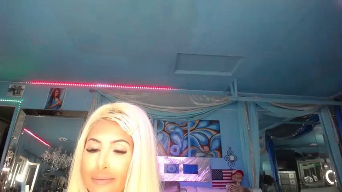 adrianna_fox