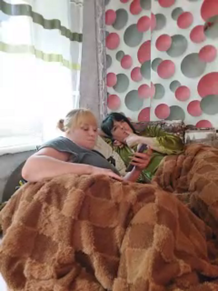 AmyNeonX