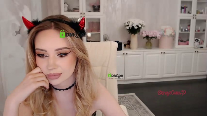 AnnaDaisy1