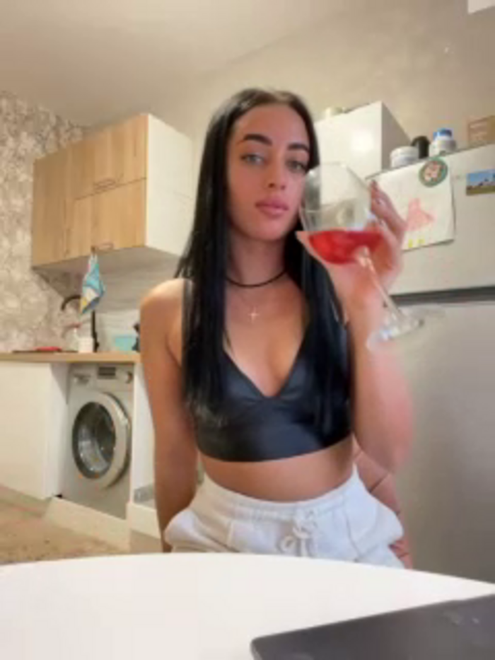black-Lexi1
