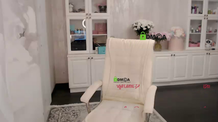 AnnaDaisy1