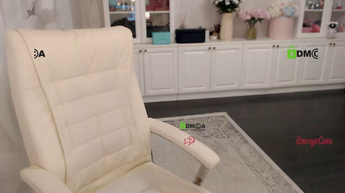 AnnaDaisy1