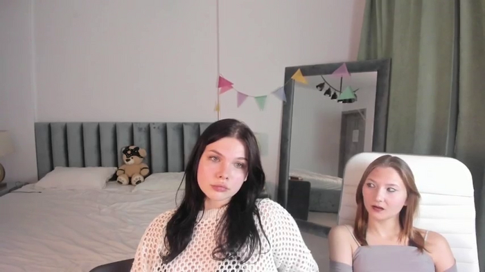 Jeniffer-and-Elis