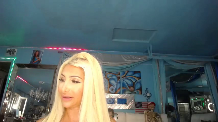 adrianna_fox