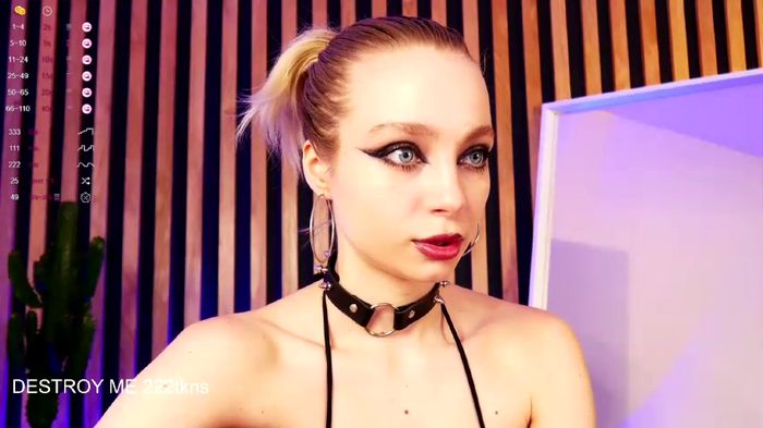 LISABABYMETAL