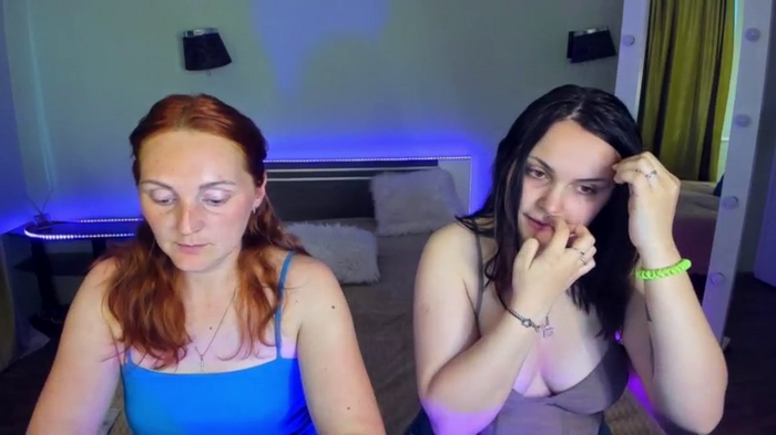 SixNipples