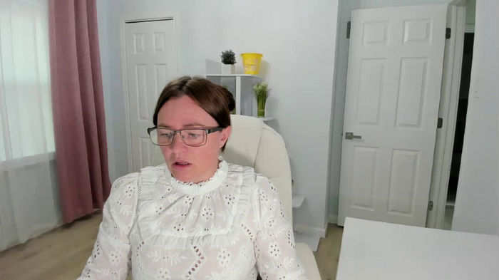 SecretaryLady