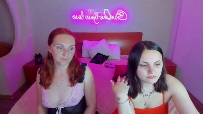 SixNipples