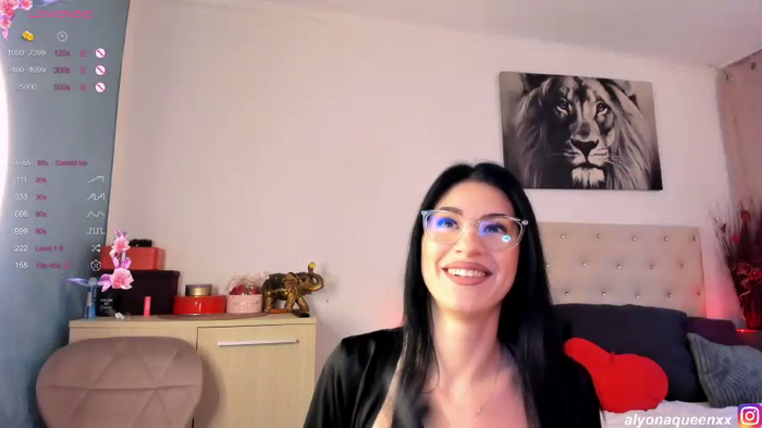alyonaqueen