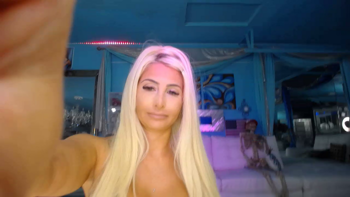 adrianna_fox