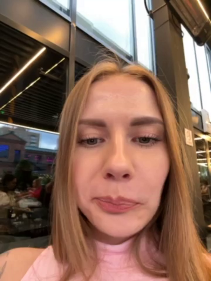 -VikkiL0vesCheese-