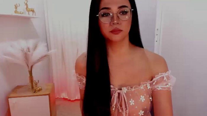 FEMININEALICE