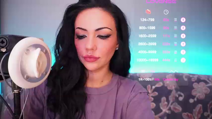 LADYCharmer