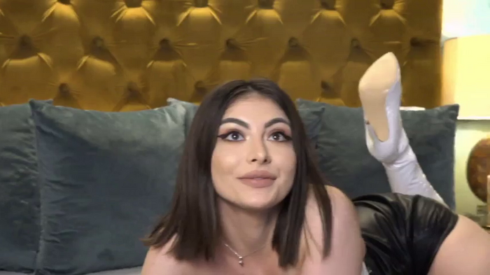 MoniqueMinx