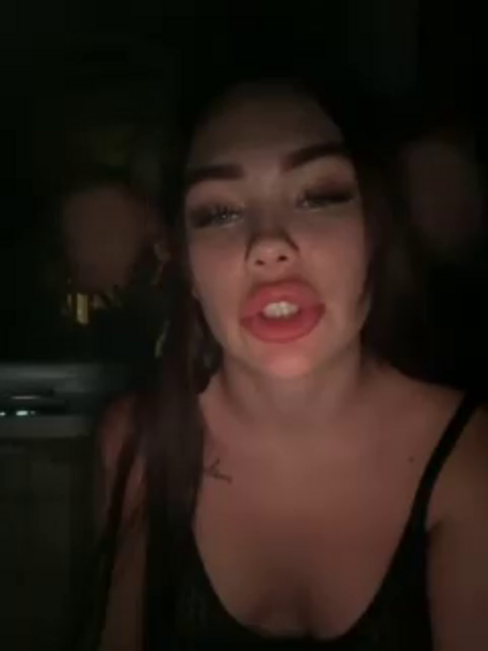 GroteskCouple