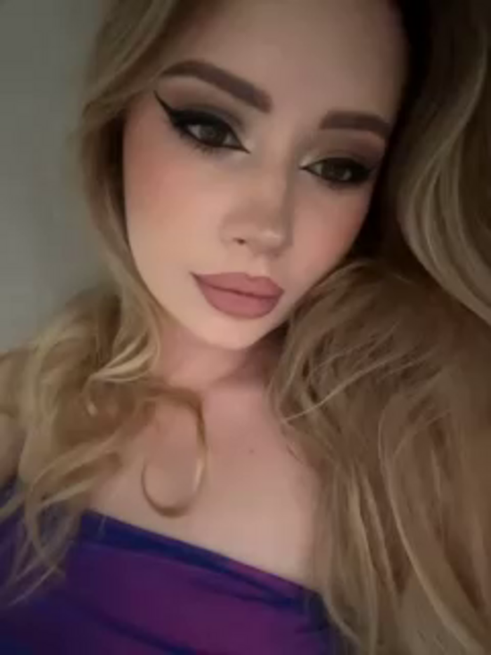 AnnaDaisy1
