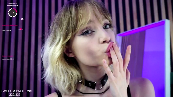 LISABABYMETAL