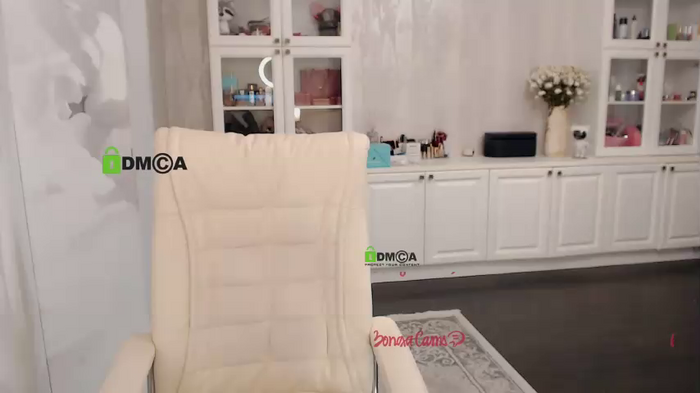 AnnaDaisy1
