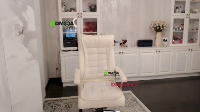 AnnaDaisy1