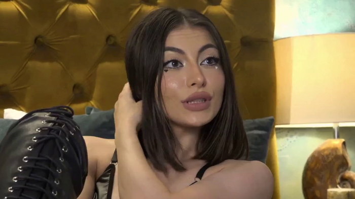 MoniqueMinx
