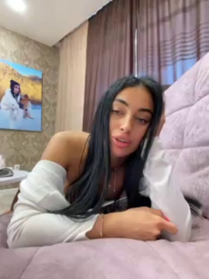 black-Lexi1