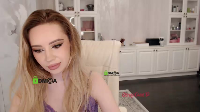 AnnaDaisy1