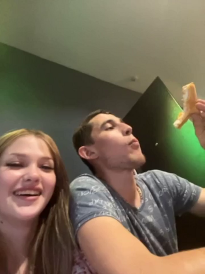 -The-sweet-couple-