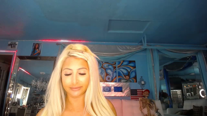 adrianna_fox