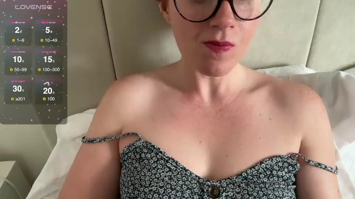 REDHEADROSIE