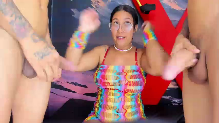 Girls-On-Fire1