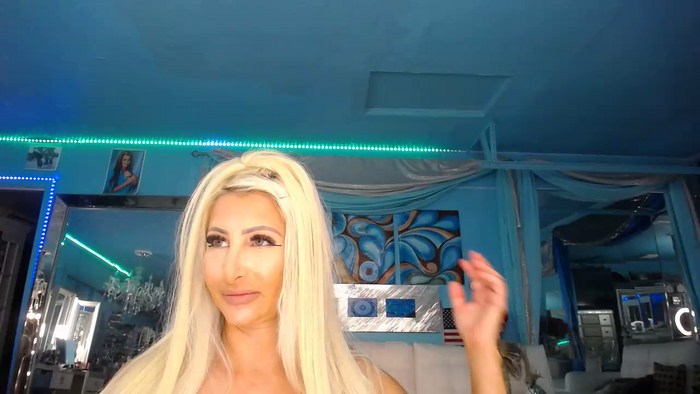 adrianna_fox