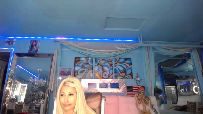 adrianna_fox